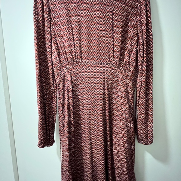 Beautiful fall dress - Picture 2 of 5